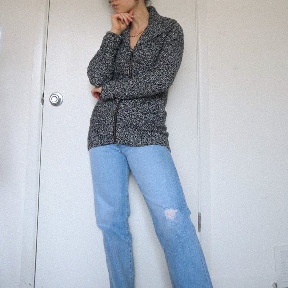 ARITZIA TNA Telluride Wool Zip Up Sweater - XS - Picture 4 of 7